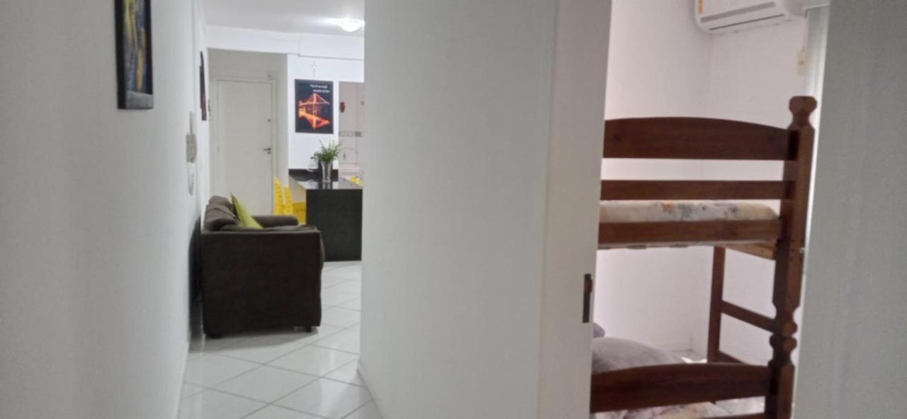 Apto 02 A 100 Mts - - Ingleses Gaivotas
